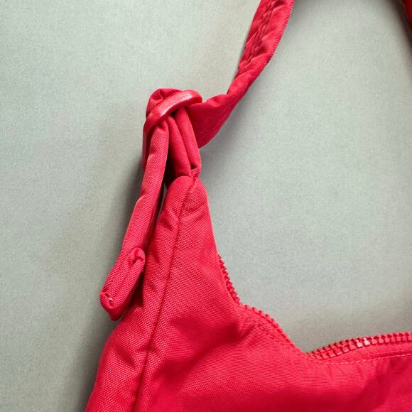 Baggu Mini Nylon Shoulder Bag Candy Apple Red Monochromatic Red Zipper - Picture 5 of 16